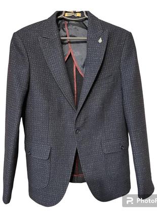 Чоловічий піджак marco milano розмір 40