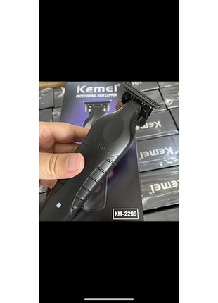 Тример kemei km-2299 новий!
