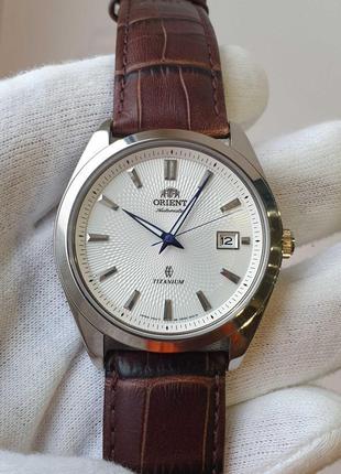 Чоловічий годинник часы orient er2f004w automatic titanium sap...5 фото