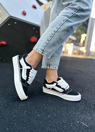 Женские кроссовки selena knu school black &white