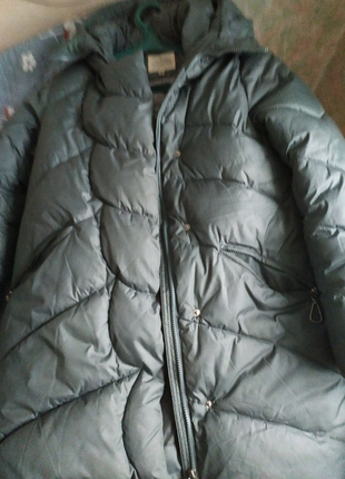Зимова подовжена куртка на дівчинку2 фото