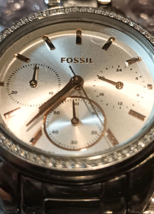 Годинник fossil vale bq3657