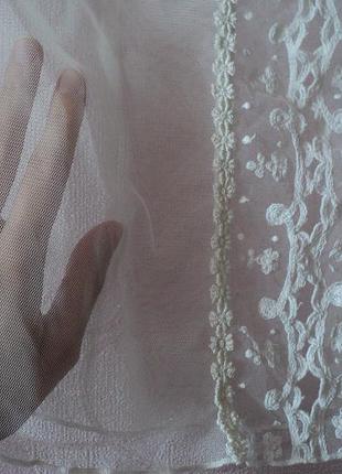 Прозрачный топ-футболка с вышивкой3 фото