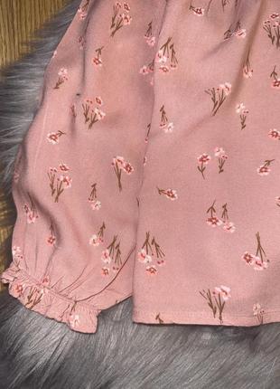 Стильная нарядная качественная блузка рубашка блуза с нежным принтом для девочки 4/5р h&amp;m6 фото