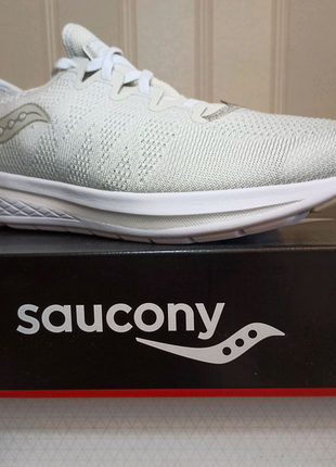 Кросівки saucony 44 розмір оригінал