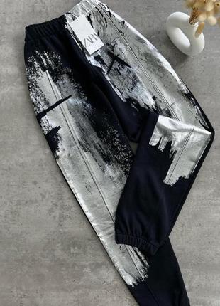 Шикарні стильні фольговані штани zara розмір m