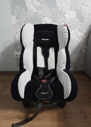 Автокрісло recaro young expert, дитяче автомобільне крісло