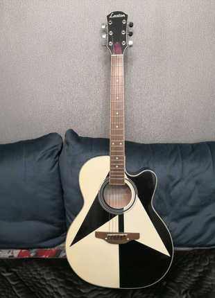 Leoton акустична гітара1 фото