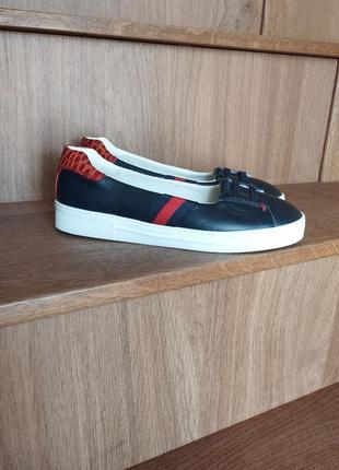 Туфли gucci для девочки оригинал новые р.31