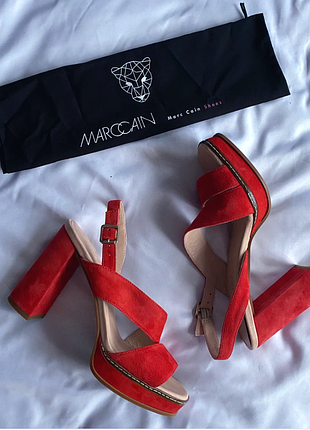 Дизайнерские босоножки marc cain