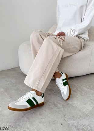 Венгрия белые кеды - кроссовки с серыми и зелеными вставками6 фото