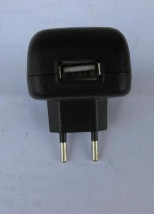 Ac / dc adapter зарядний usb f 5v 1a mod yc-2011