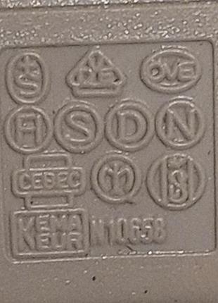 Кабель мережевий 2.5a 250v живлення роз'єм c7.