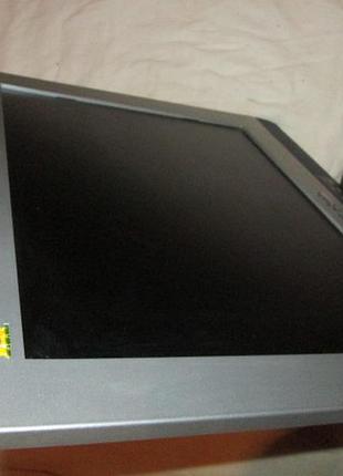 Монітор 15 (38.1 см) viewsonic vx500 з мікрофоном і динаміками.