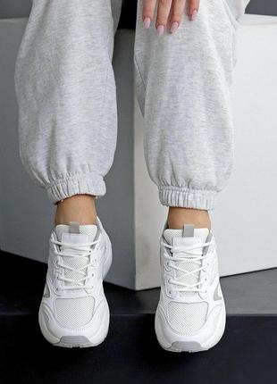 Белые кожаные кроссовки женские спортивные для бега весна лето 395 фото