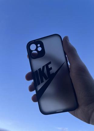 Чохол на iphone 12 nike