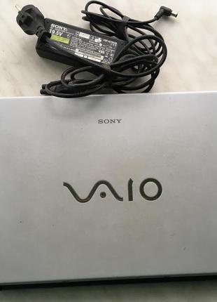 Ноутбук sony vaio fs415s з європи