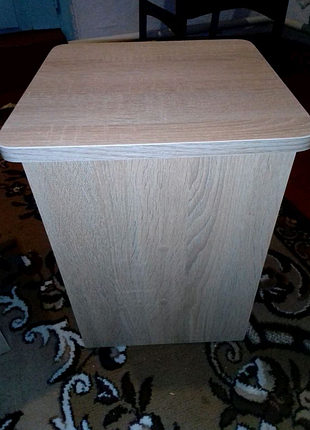 Продам кухонні табуретки