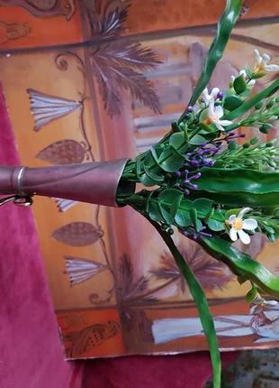 Сувенір экибану, металева ваза з квітами4 фото