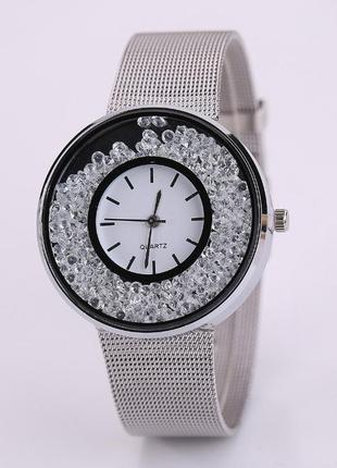 Женские наручные часы браслет