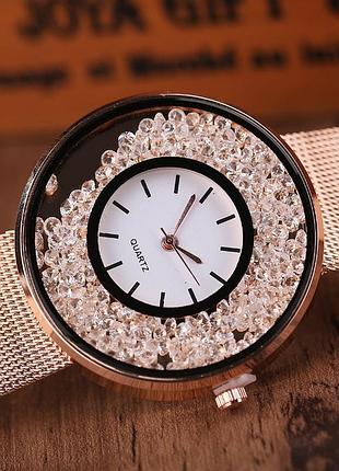 Женские наручные часы браслет