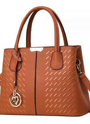 Модная женская сумочка с брелком. женская сумка с плечевым ремнем для женщин коричневый