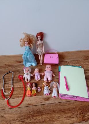 Мебель с куклами