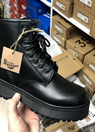 Зимние ботинки dr martens на платформе с мехом4 фото