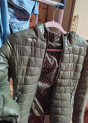 Женская весенняя курточка &lt;unk&gt; размер xs-s &lt;unk&gt; идеальное состояние