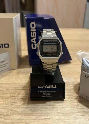 Casio vintage a168 оригінал