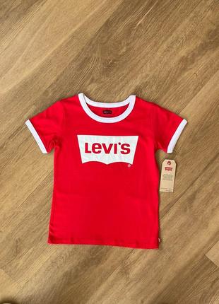 Новая футболка levis 8-10 лет10 фото