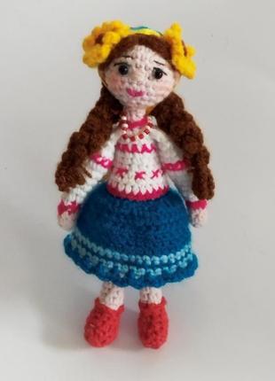 Украиночка связана крючком