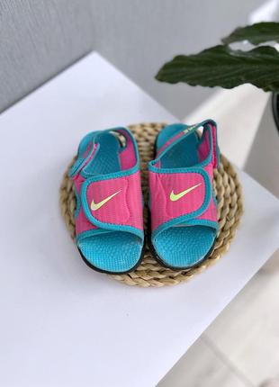 Классные легкие босоножки сандали спортивные nike 15.5-16cm1 фото