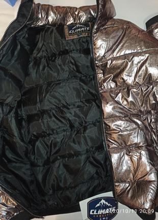 Зимняя куртка женская бронзовая стеганная дутая4 фото