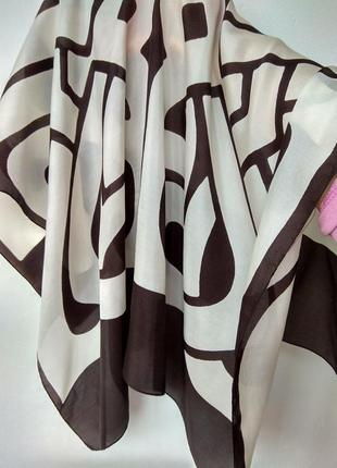 Стильный 100% шелковый платок mascara ,шоколадно-белый с орнаментом.6 фото