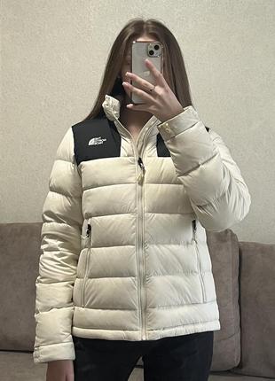 Жіночий пуховик the north face