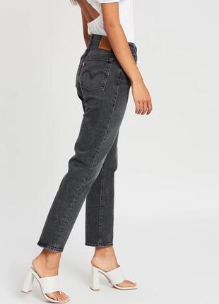 Продам джинси levi's premium wedgie straight jeans6 фото