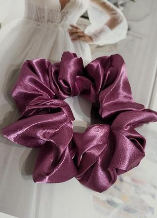 Резинка для волос резинка розовая сиреневая атласная шелковая обьемная