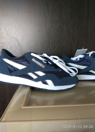 Продам нові кросівки reebok ( 41 розмір)