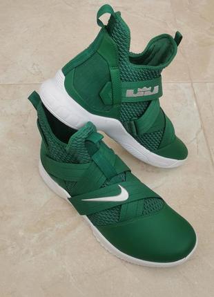 Nike lebron soldier 12 кроссовки 48 us 13.53 фото