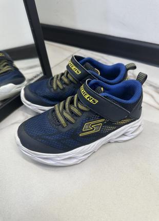 Кросівки  skechers 27р