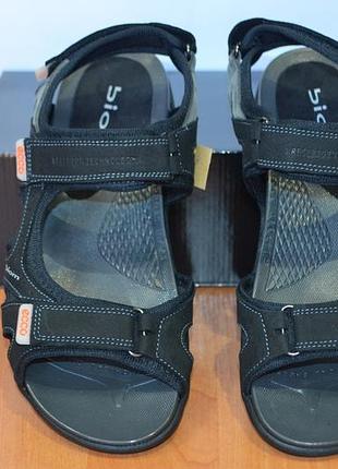 Сандалії чоловічі. 2