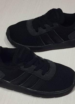 Кроссовки adidas 24р