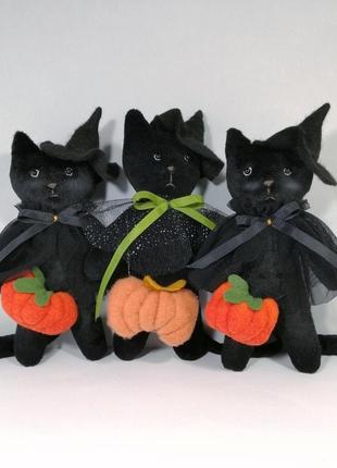 Черный кот волшебник на хеллоуин мягкая игрушка кошка ведьма котик и тыква осенний декор котенок