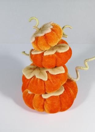 Набір оксамитові помаранчеві гарбузи на хеллоуїн осінній декор гарбуз помаранчевий декор на хеллоуин3 фото