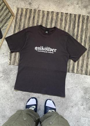 Vintage quiksilver tee вінтаж чоловіча сіра футболка quicksilver з логотипом розмір l