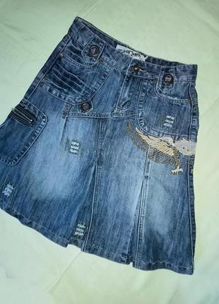 Шикарная джинсовая юбка с вышивкой, карманами,42-44разм.2 фото