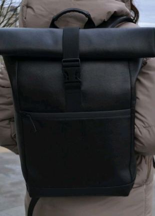 Рюкзак ролл топ из эко-кожи. дорожная сумка, сумка для похода6 фото