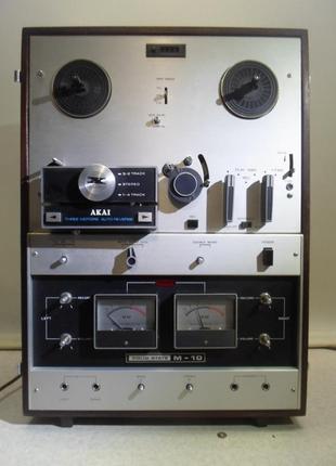 Раритетний бобінний магнітофон akai m10, 1969 рік. антикваріат.