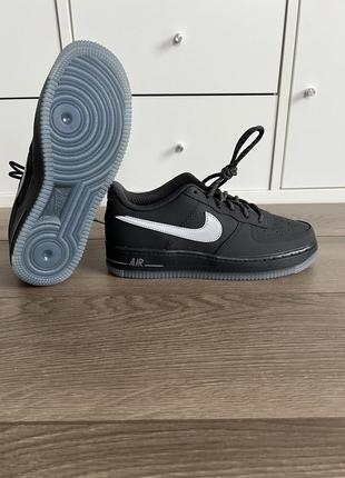 Кросівки nike air force 1 low gs anthracite  fv3980-001 оригінал 38р10 фото